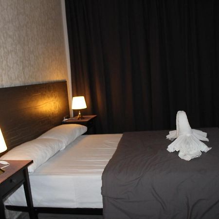 Bcn Condal Hostal Barcelona Buitenkant foto