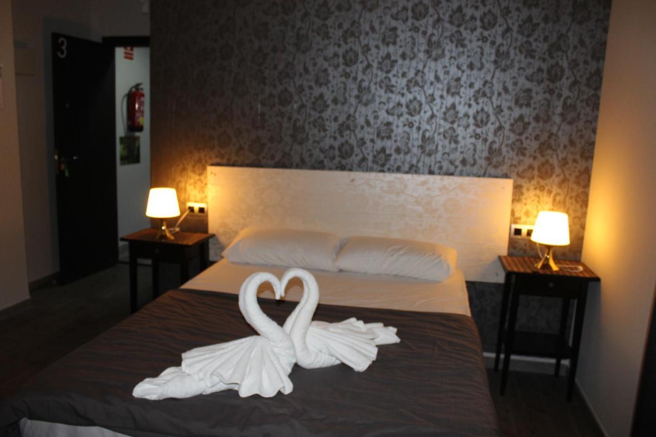 Bcn Condal Hostal Barcelona Buitenkant foto