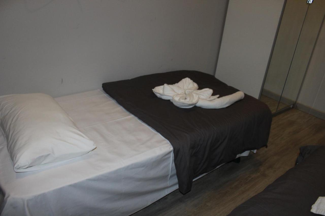 Bcn Condal Hostal Barcelona Buitenkant foto