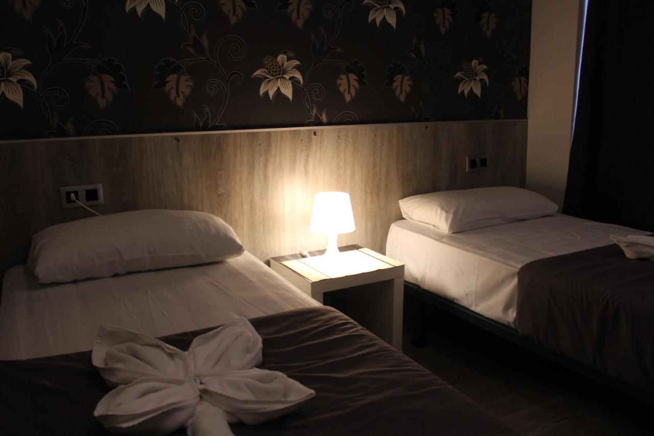 Bcn Condal Hostal Barcelona Buitenkant foto