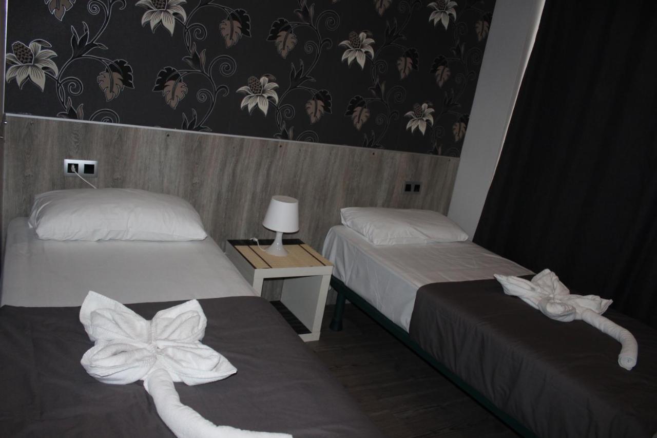 Bcn Condal Hostal Barcelona Buitenkant foto