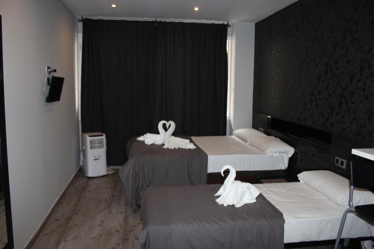 Bcn Condal Hostal Barcelona Buitenkant foto