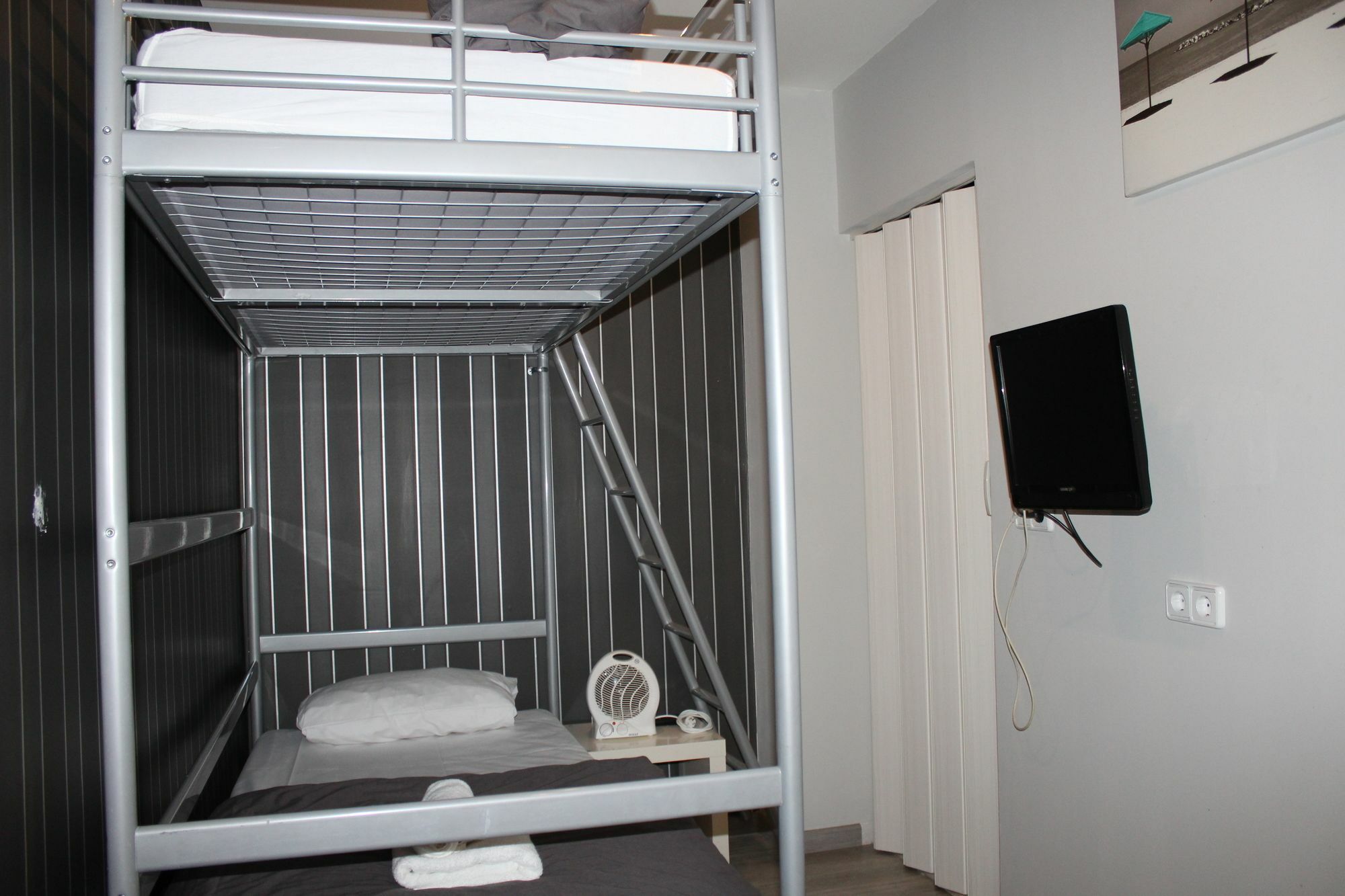 Bcn Condal Hostal Barcelona Buitenkant foto